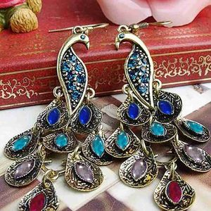 Autres boucles d'oreilles à crochet pour les bijoux de fête des boucles d'oreilles enrôles vintage de style bohème pour la fête 240419