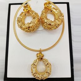 Autres ensembles de bijoux Dubai plaqué or pour femmes boucles d'oreilles de fleur pendentif de haute qualité cuivre cadeau de fête de mariage africain 220831