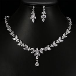 Autres ensembles de bijoux Emmaya ensembles de bijoux exquis pour femmes accessoires de fête de mariage cubique Zircon boucles d'oreilles collier cadeau 220921