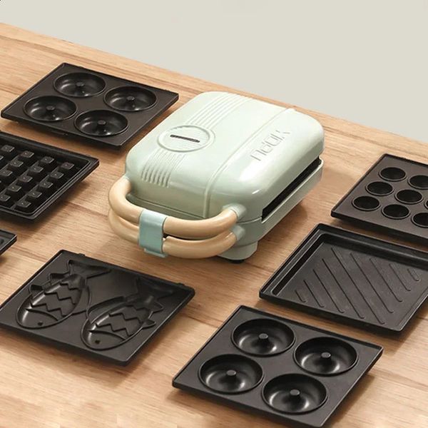 Autres outils de cuisine 650W Machine à sable électrique Machine à gaufres Grille-pain Baker Petit-déjeuner Takoyaki Pancake Donuts Sandera 220V 231118