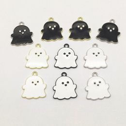 ¡Otra nueva llegada! 22x18mm 100 Uds colgantes esmaltados aleación de Zinc fantasma encanto para Halloween joyería hecha a mano collar pendientes piezas DIY