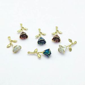 Otra nueva llegada de 27x15 mm 50pcs de aleación de zinc/encanto de forma de rosa de esmalte para aretes hechos a mano Diy, componentes de hallazgos de joyas