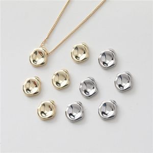 Autre nouveau style 30pcs / lot Géométrie Rounds irréguliers Forme en cuivre Verket flottants Charmes de bricolage Boucle d'oreille / collier Accessoire