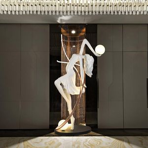 Andere buitenverlichting Creatieve humanoïde sculptuur Decoratie Vloer Lamp Woonkamer El winkelcentrum Postmodern licht luxe glasvezel Re