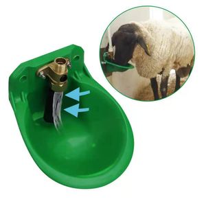 Andere dierbenodigdheden Automatische duurzame drinkbeker voor schapen Catter Geit Drinkbak Paard Water Feeder Tool Farm Animal Koe Plastic met behulp van 230706