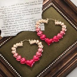 Autres boucles d'oreilles de cerceau de coeur exagérées simples pour femmes Design de mode rose gradient créatif boucles d'oreilles bijoux accessoires 240419