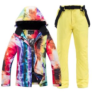 Autres articles de sport 30 degrés Ski Suit Femmes Hiver Femme Snowboard et Pantalon Chaud Imperméable Veste Femme Tenues de Plein Air Marque l230726