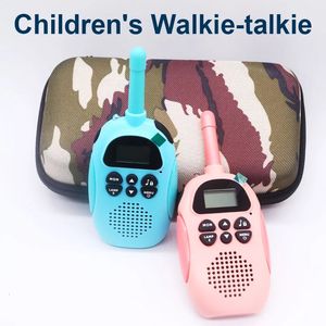 Autres articles de sport Walkietalkie pour enfants sans fil 3KM Appel USB Charge pour les jouets interactifs parent-enfant en plein air 231110