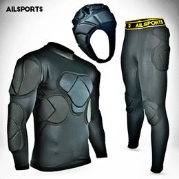 Autres articles de sport Kits de protection de sécurité sportive Épaissir l'équipement de gardien de but de football Jersey Pantalon Casque de gardien de but de football Genou Coude Protecteur rembourré 231024