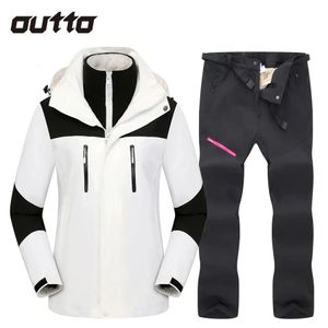 Autres articles de sport Combinaison de ski d'hiver Femmes Coupe-vent imperméable 3 en 1 Vestes en peluche Pantalon chaud Résistant à l'usure Ensemble Femme Snowboard Costumes de neige 231211