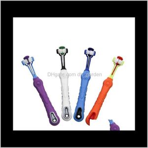 Autres fournitures Maison Jardin Drop Delivery 2021 Lavage buccal Trois faces Chat Brosse à dents Chien Animaux Nettoyer la bouche Soins des dents Nettoyage Toilettage aussi