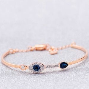 Autres bracelets Swarovski Bracelet Designer Femmes Qualité Bangle Bangle Luxury High Demon Eye Swallow Crystal Swarovski Pearl Star Pendant Blanc Accessoires