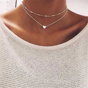 Autre collier ras du cou petit coeur pour femmes chaîne de couleur argent petit collier d'amour pendentif sur le cou bohème collier ras du cou bijoux L24313