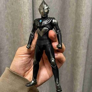 Autres jouets 17 / 18cm Dark Tiga Ultraman Shf composé Tiga Truth Liga G Heisei Trois héros collectionnent des figurines d'action PVC modèle jouet ornement cadeau L231223