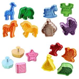 Autres jouets 4pcs Diy 3d Animal Vegetable Fruit Plastic Mucus Moule Set outil Capacité Game Pâte Clay Education Toy S245176320