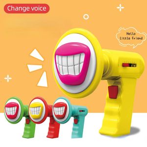 Andere speelgoed Kinderkinderen Voice veranderende hoornmicrofoon kleurrijk handheld klinkend speelgoed s er game grappig en grapcadeau 231031
