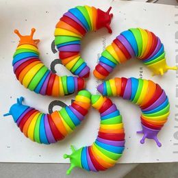Other Toys Colored Slug Snail Sealed Kawaii Transform Caterpillar Fidget Adult and Decompression Ventilation Childrens Education Toy