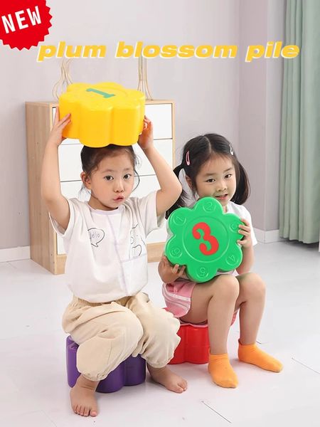 Autres jouets Plum Pile enfants en plastique chinois Kongfu préscolaire éducatif équilibre équipement de formation aire de jeux jeux de plein air pour 231017
