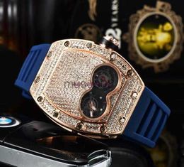 Andere Uhren 2020 Luxus-Herrenuhr Sechs-Nadel-Serie Alle Zifferblätter funktionieren Quarzuhr Designeruhren Marke Silikonarmband Mode Diamantlünette R J230606