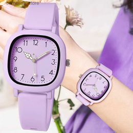 Autres montres Femmes à la mode Sile Quartz Bracelet Femme Horloge Cadeau de Noël Saint Valentin Femmes Reloj Mujer Y240316