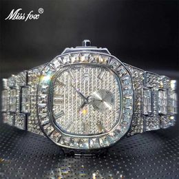 Andere horloges Heren diamanten horloge MISSFOX Classic Square Ice Out Large Herenhorloge Waterdicht Groothandel Frozen Bijoux Herenhorloge met dubbele wijzerplaten J240131