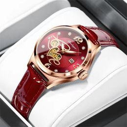 Autres montres Poedagar Watch Femmes Diamond Imperpose Améplines Lumineux Ladies Cuir Fashion Hollow Top Luxury Rose Gold Quartz Wristwatch 230811