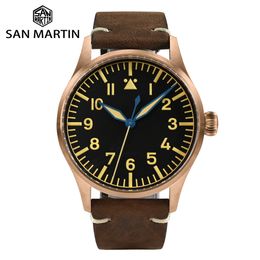 Andere Uhren San Martin 41mm Cusn8 Bronze Fliegeruhr NH35 Automatische mechanische Herren Militär Einfache Saphir 10Bar Lederuhren 230725