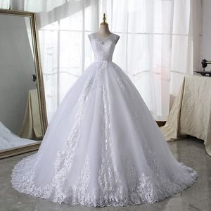 Andere trouwjurken Clear Boss Lace Dress 2022 V-Neck Bridal With Court Train Sexy Backless Ball Gown 14 Colors Robe de Mariee