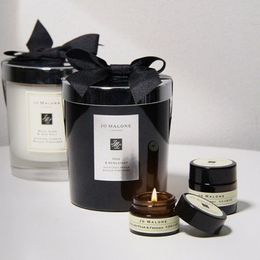 Velas de perfume de bergamota Oud para hombres y mujeres 200 g Campanilla salvaje Sal marina Lima Albahaca Pera inglesa Vela perfumada Bougie Parfume Olor de alta calidad Envío gratis