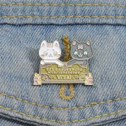 OUIJA KAT Emaille Pins Custom Broches Cijfers Engels Letters Revers Badges Dier Waarzeggerij Sieraden Cadeau voor Vrienden