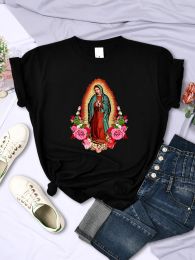 Notre Dame De Guadalupe Femmes Tee Vêtements Rue Créativité Hauts Hip Hop Mode Manches Courtes Respirant Décontracté Femme T-Shirts