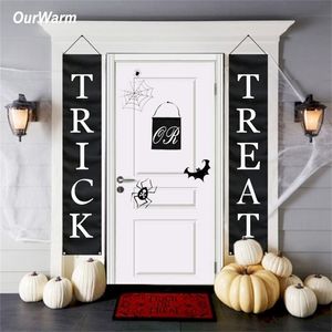 OurWarm Halloween Bannière Trick or Treat Accueil Porte Sign Party Décoration Brillant Tricoté Polyester Noir avec Blanc Bannière Y201015