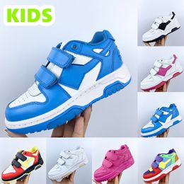 Fuera de la oficina Zapatos de diseñador para niños pequeños Zapatillas de deporte Universidad Azul Triple Rosa Blanco Negro Vela Gum Niños Niñas Niños Zapatillas deportivas casuales al aire libre