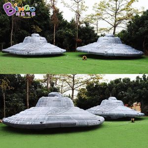 Outdoor 7x7x2.5m (23x23x8ft) Giant Advertising opblaasbare ruimtevaartuigmodellen voor ruimtethema Decoratie 7m Inflatie UFO -ballon met luchtblazerspeelgoed Sport