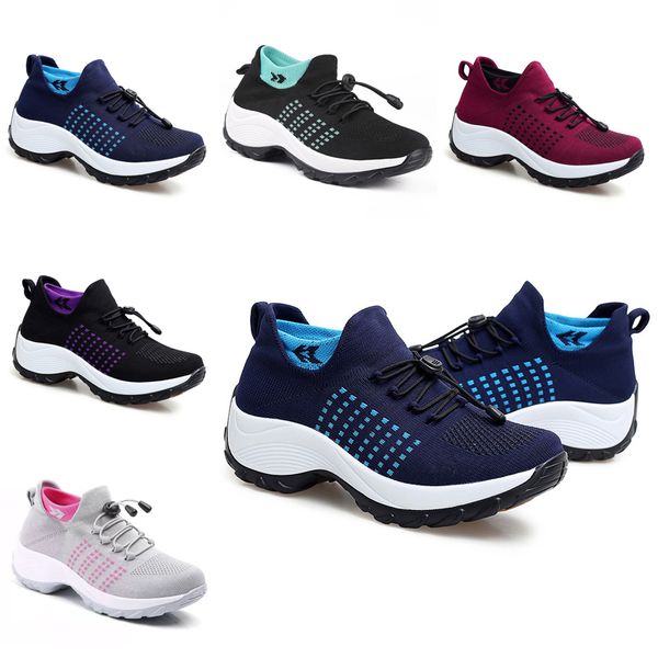 Outdoor Athletic Femmes Chaussures de course Fly Knit Sock Chaussures Jogging Platform Sports Casual Respirant Lacets Designer Sneaker Trainers Absorption des chocs Marche