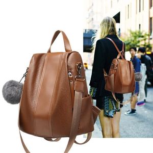 Sacs de plein air sac à dos femme Version coréenne 2021 mode britannique sac à double usage boule de fourrure doux dames en cuir