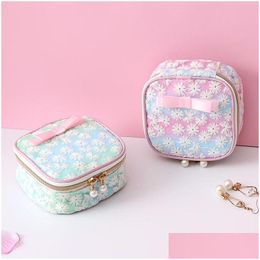 Sacs en plein air Girly mignon maille brodée serviette hygiénique sac de rangement portable boîte cosmétique MTI-fonction écouteur données drop livraison Dhgfq