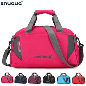 Bolsas al aire libre Hombres Mujeres 2021 Nueva bolsa de gimnasio Moda Viajes Bolsos de playa Bolsa de noche Sac De Sport Femme Bolsa de entrenamiento de fitness impermeable Hombre T230129