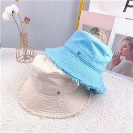Outdoor Casual Cap Unisex Designer Bucket Hat With SimpleT Letters Frayed raf Trendy Gorras Street Vintage Style Sunshine Proof Ladies Handige hoed PJ027 E4