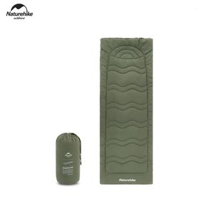 Matte de matelas de lit de tapis de coton doux confortable extérieur pour camping 240430