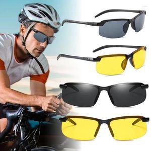 Lunettes de vision nocturne anti-glares extérieures Lunettes de soleil Olarises Men Sport Driver Fishing Goggles Accessoires de voitures