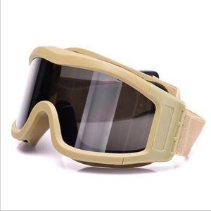 Lunettes de plein air Désert Coupe-vent Anti UV Lunettes de sable Équitation Randonnée Ski Tactique Paintball Lunettes de tir avec 3 Pcs PC LensOutdoor