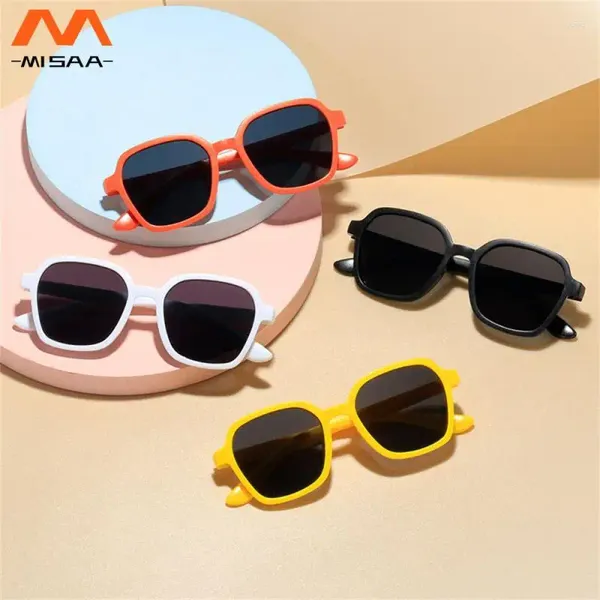 Eyewes extérieurs pour enfants Lunettes de soleil usure de la mode résistante Per personnalité PC Style Boîte accessoires