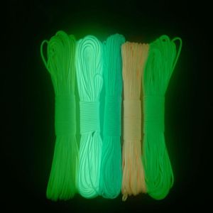 Dispositivos para exteriores 5 colores brillan en la oscuridad Paracord luminoso 550 100 pies cuerda de paracaídas cuerda 7 hilos núcleos supervivencia Camping