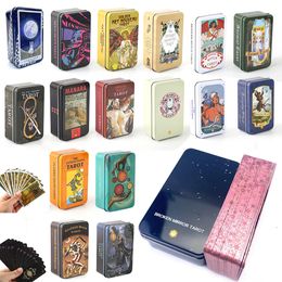 Activités de jeux de plein air Tarot de style 24 dans une boîte en fer doré Bord doré pour les débutants Cartes de jeu de fortune Jeu de 78 cartes Cadeaux exquis pour les amis 230725