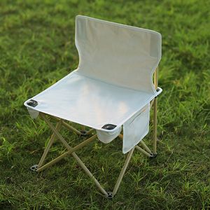 Juegos de jardín al aire libre Sillas de pícnic para mochileros plegables ligeras Silla de camping portátil con bolsillos laterales