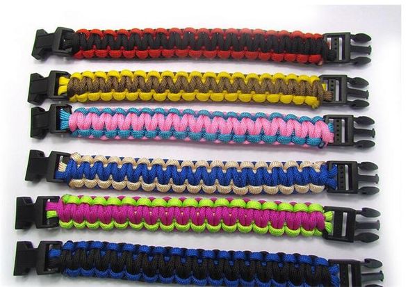 Équipement de plein air randonnée Camping bracelet Bracelets de survie corde paracorde sauvetage lier tente outils couleur personnalisée expédition rapide