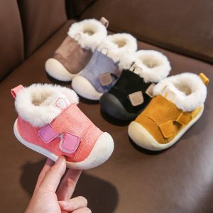 Botas para niños pequeños al aire libre, botas de nieve cálidas de felpa para bebés y niños, zapatos antideslizantes de fondo suave y cómodos para exteriores para niños