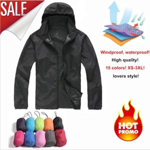 Vestes d'extérieur Hoodies Camping Veste de pluie Hommes Femmes Imperméable Ultra-mince Crème solaire UV400 Vêtements de protection solaire Séchage rapide Peau Coupe-vent Manteau 230320