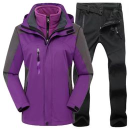 Outdoor Jacken Hoodies Frauen Winter 3 in 1 Wasserdichte Anzüge Skifahren Warme Trekking Wandern Klettern Thermal Camping Sport Hosen Fleece 230926